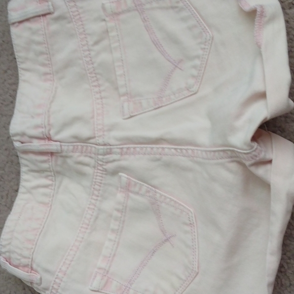 Bullhead Denim Co. High Rise Shorts - Picture 9 of 10